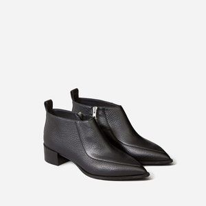 Everlane Boss Booties - Collector's Item - 7.5M
